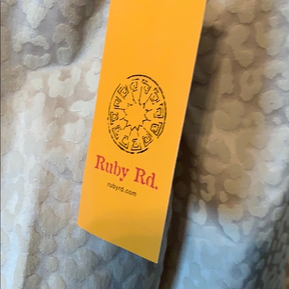 Pants - Picture 3 of 5